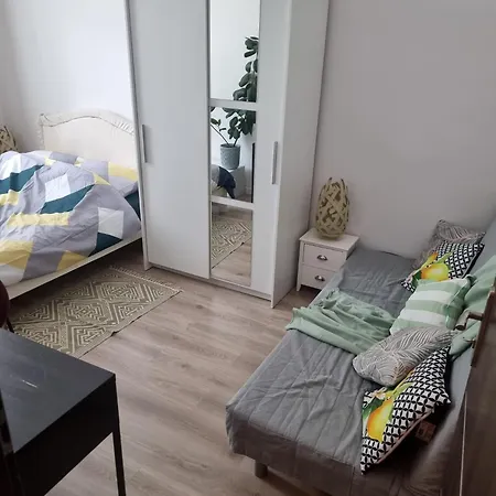 شقة Koscielna