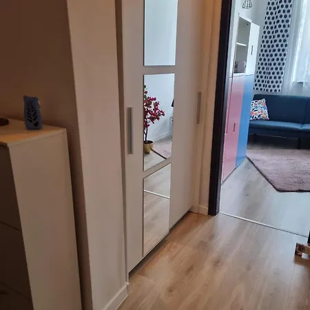 Koscielna شقة